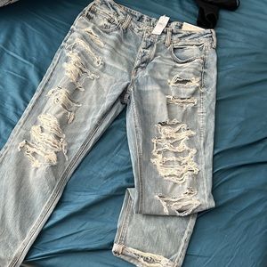 AMERICAN EAGLE. Tomgirl jeans size 12short